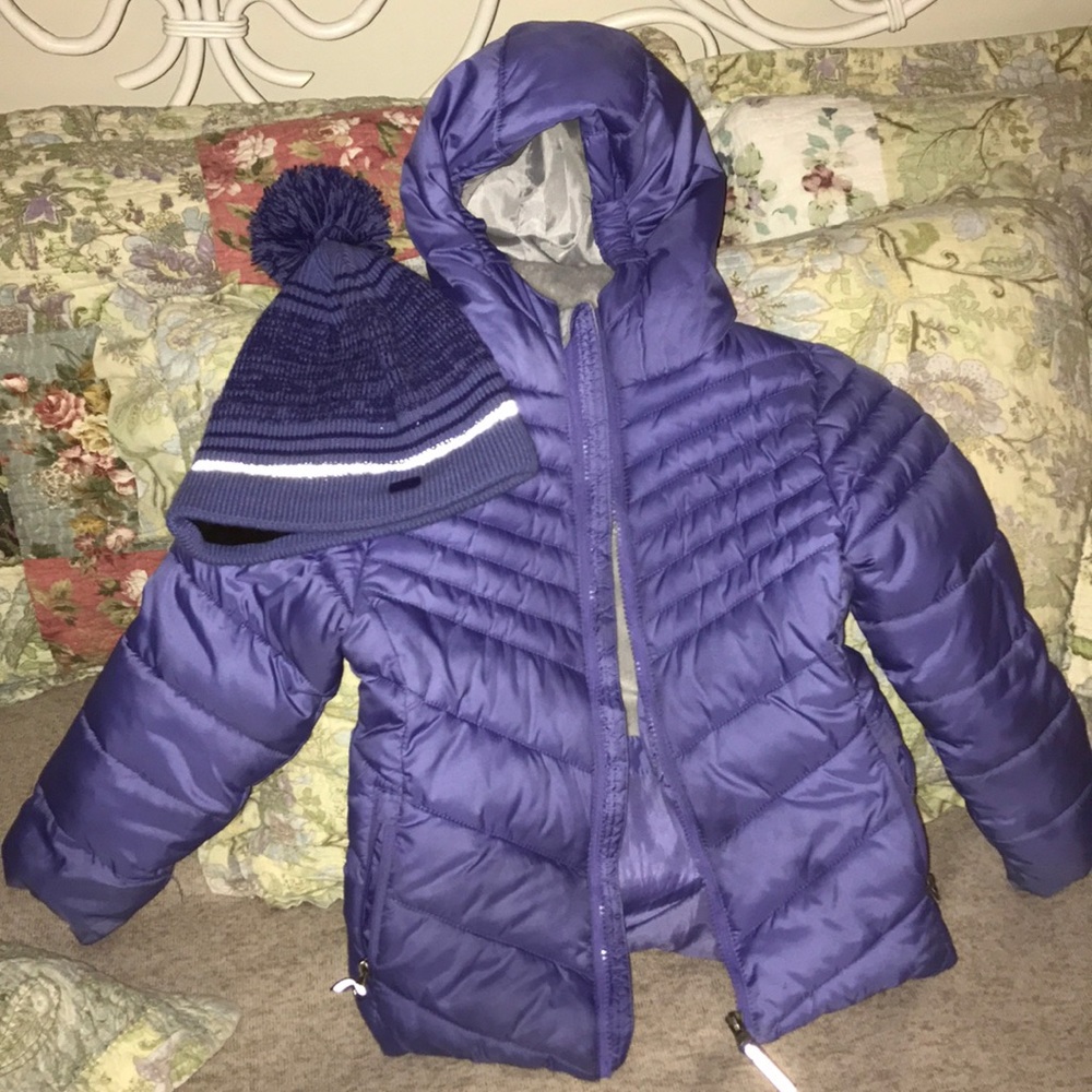Girls sz XS 4-5, Champion coat w/ Hat!